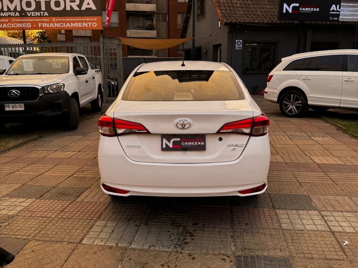 TOYOTA YARIS GLI 1.5 1.5 GLI 4X2 151ME1 MT 4P 2018 - Imagen 5