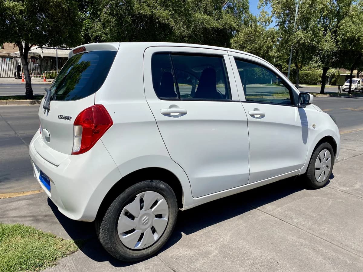 2019 SUZUKI CELERIO GLX 1.0 - Imagen 3