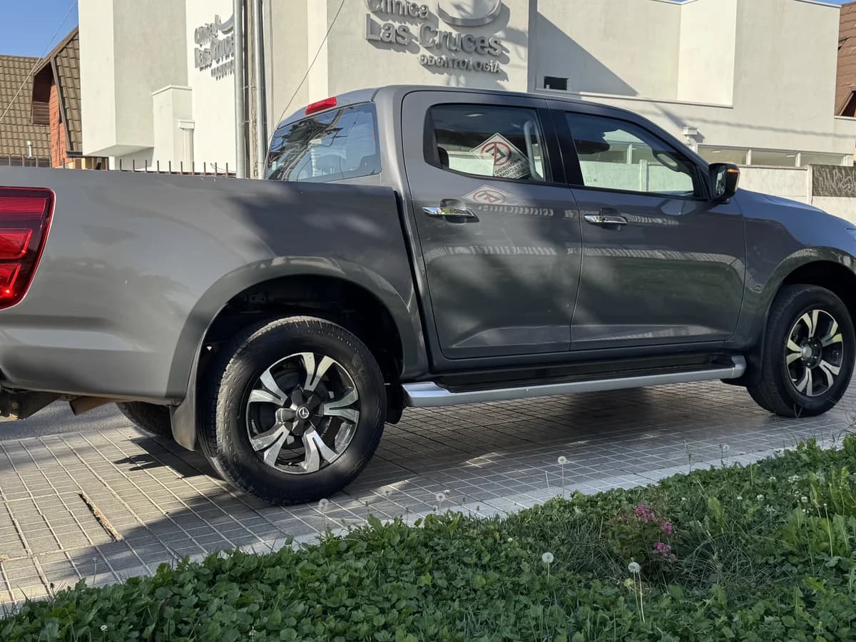 2022 MAZDA ALL NEW BT 50 4X4 3.0 AUT - Imagen 2