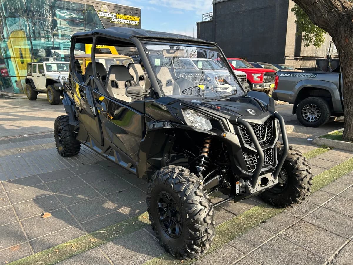 2024 BRP CAN AM MAVERICK MAX DPS 1000R - Imagen 1