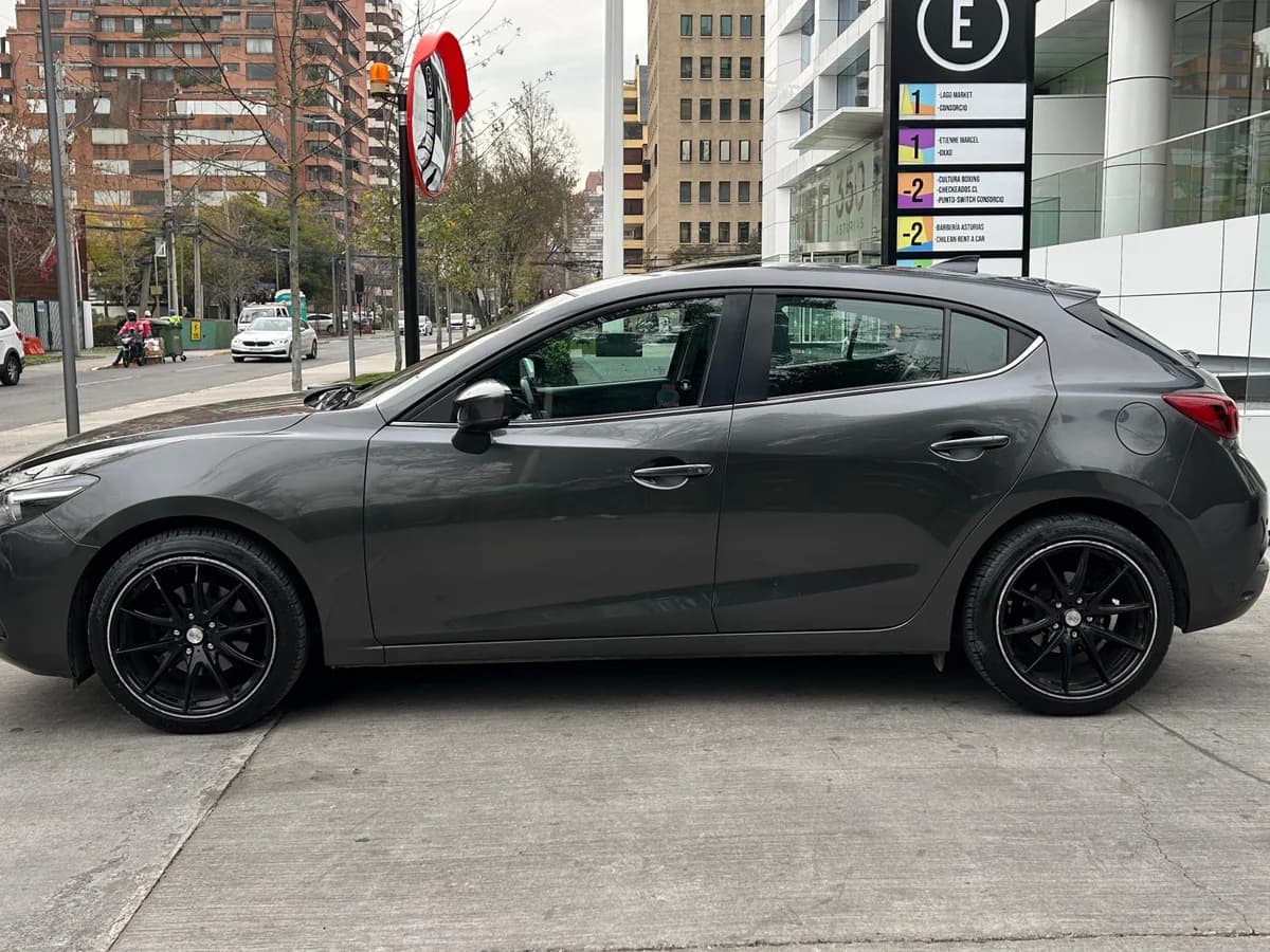 Mazda 3 GT 2.5 MT 2019 - Imagen 3