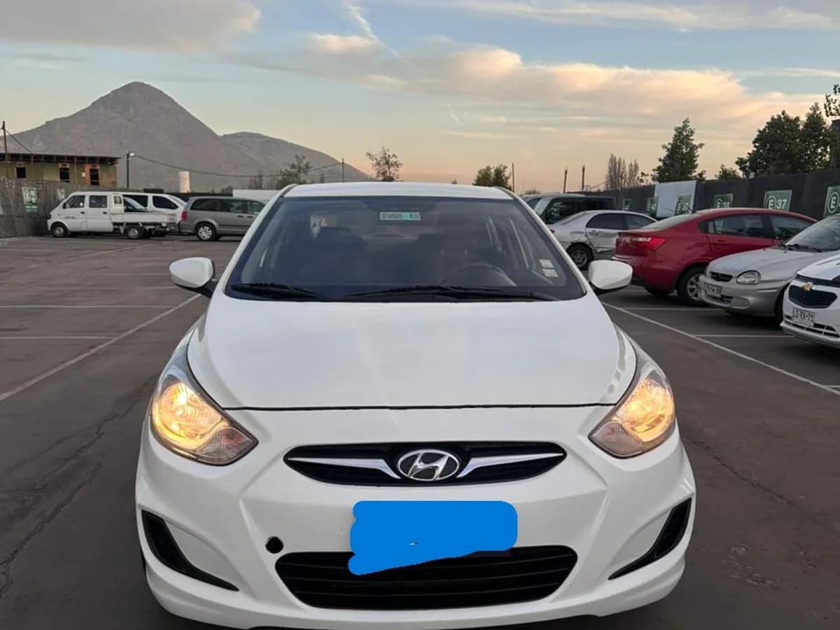 2014 HYUNDAI ACCENT RB GL 1.4 - Imagen 2
