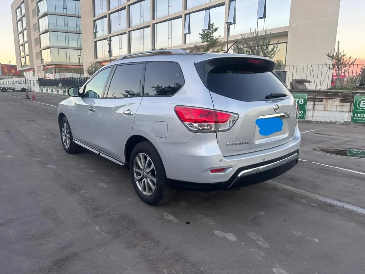 2016 NISSAN Pathfinder - Imagen 4