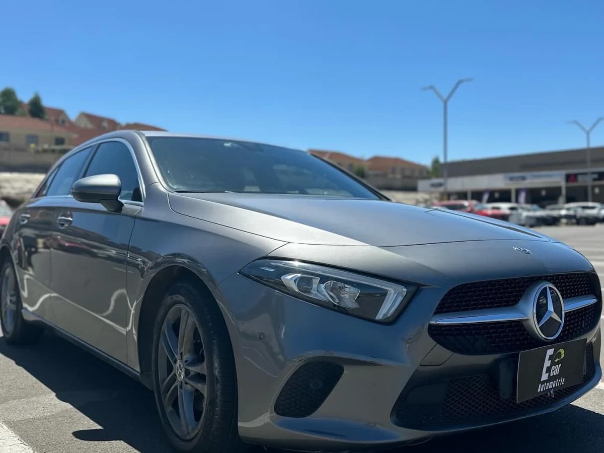 2020 MERCEDES BENZ A200 D AUT - Imagen 2