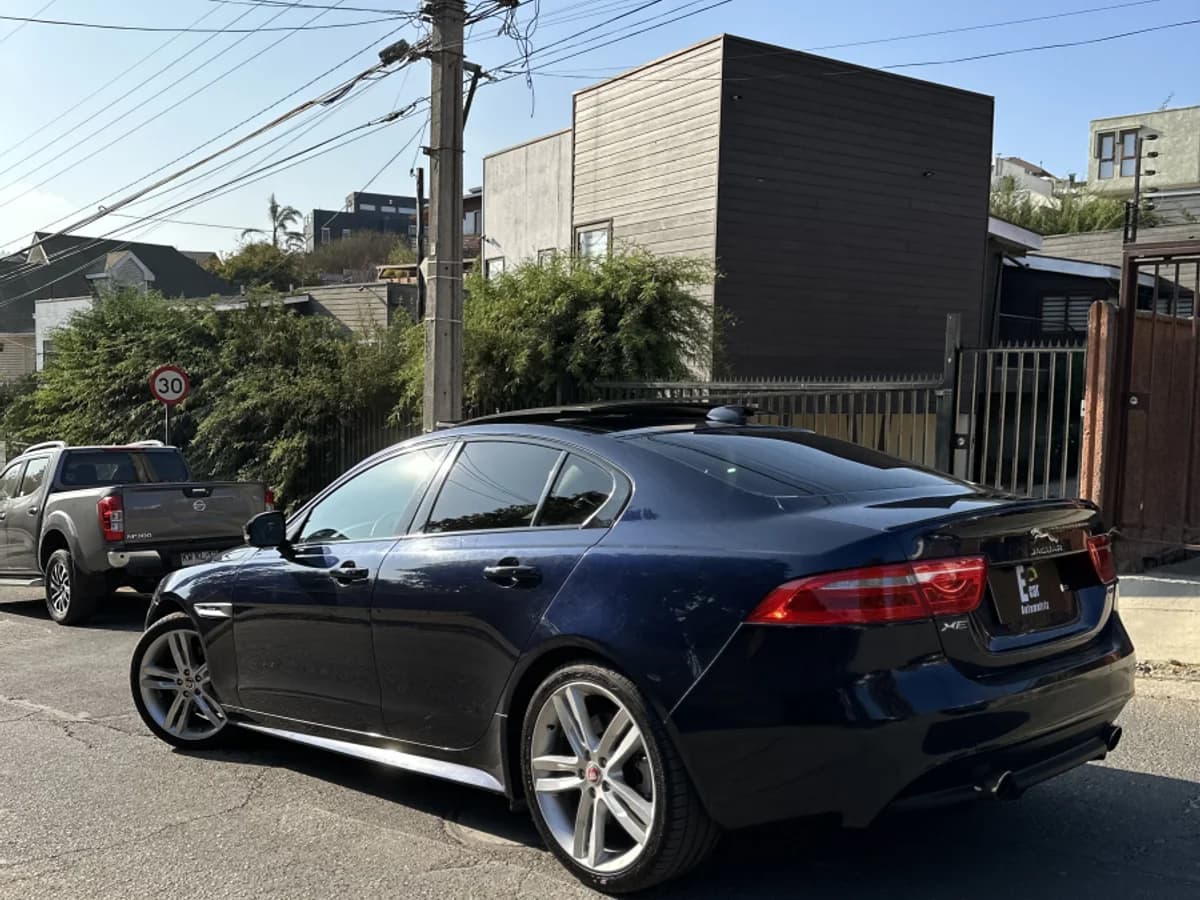 2018 JAGUAR XE 2.0 R Sport - Imagen 5