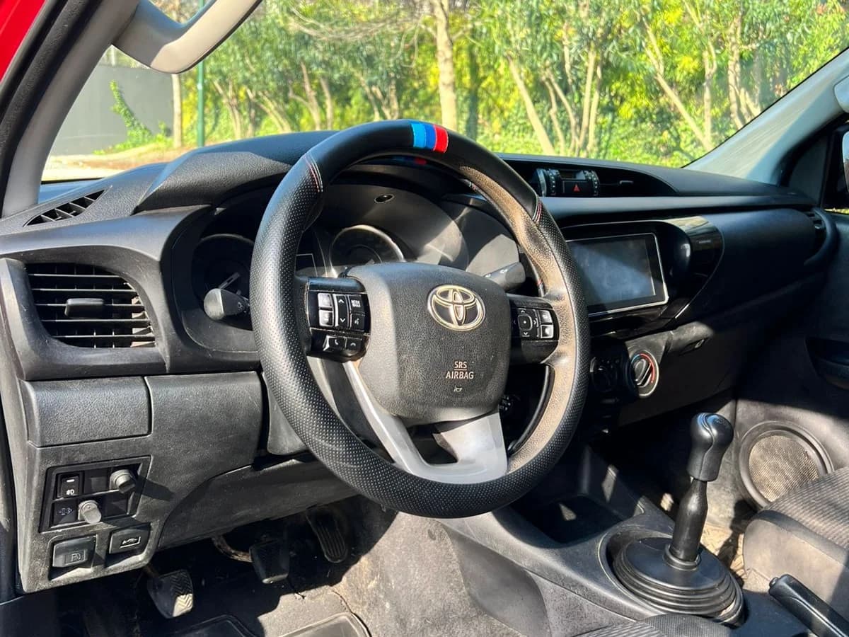 2022 TOYOTA HILUX D CAB SR 4X2 2.4L DIESEL MT6 - Imagen 4