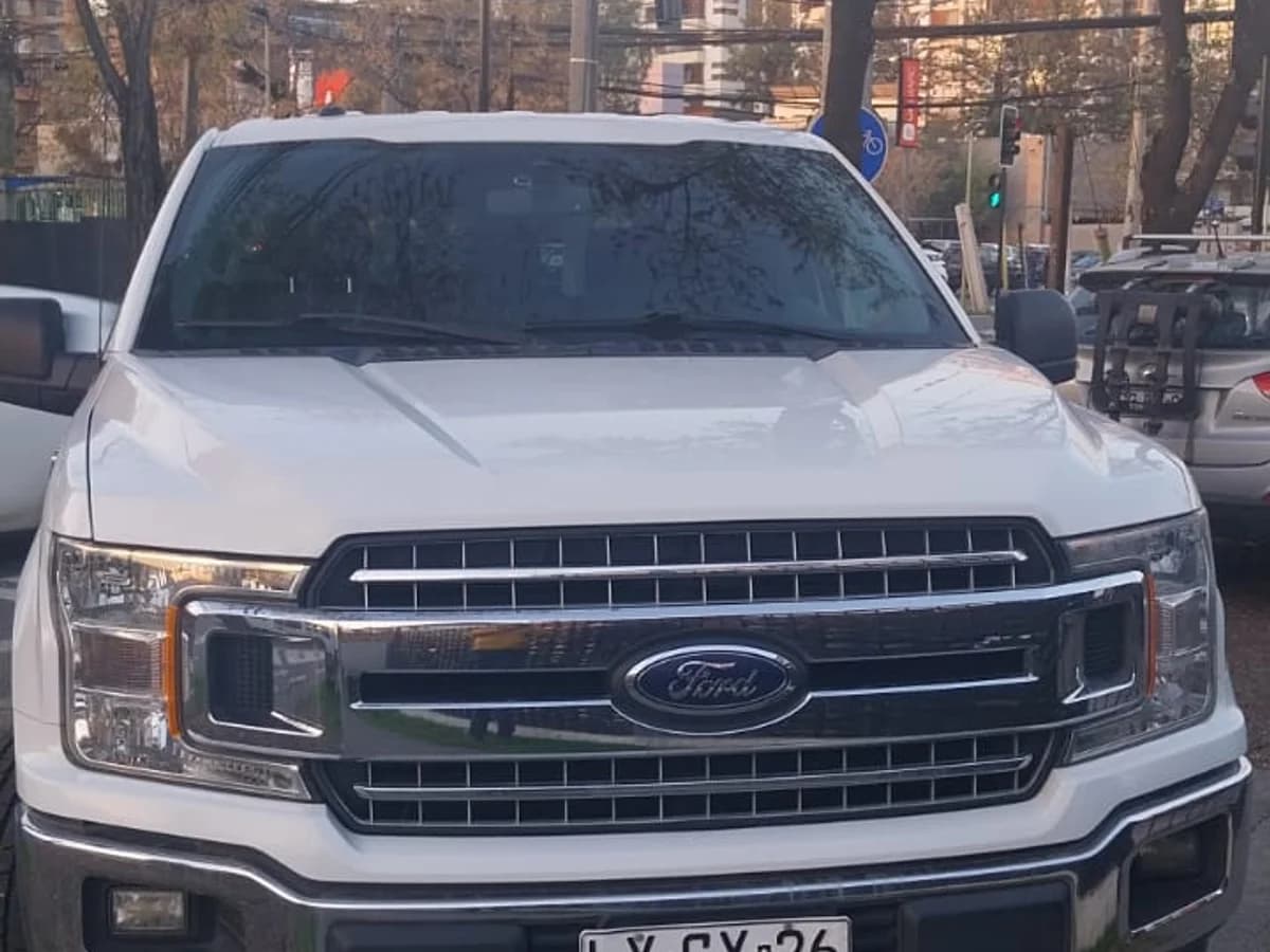 2020 FORD F150 XLT 4X4 5.0 AUT - Imagen 1