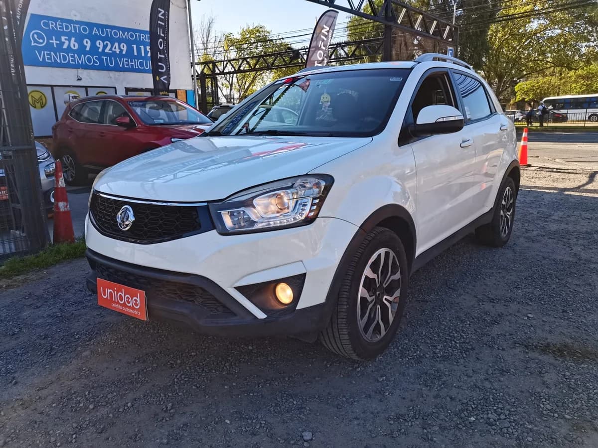 2016 SSANGYONG KORANDO FULL 2.2 AUT - Imagen 1