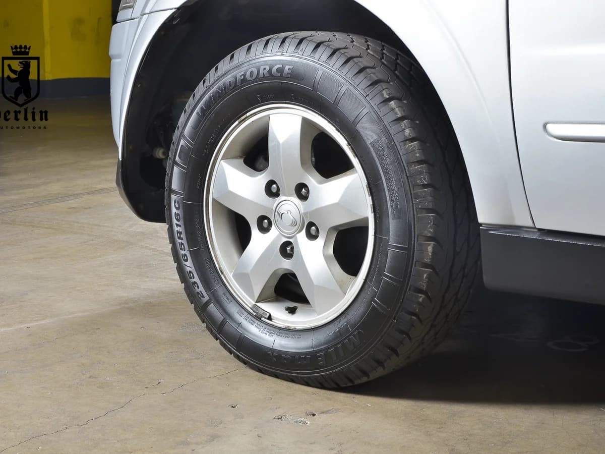 2011 SSANGYONG NEW KYRON 2.0 - Imagen 4