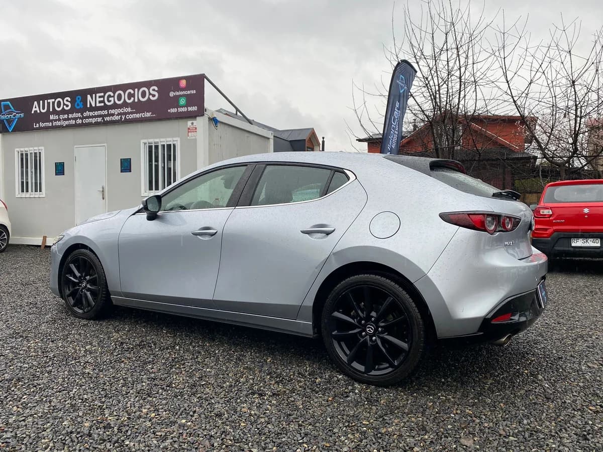 2021 MAZDA 3 HATCH BACK 2.0 AUT - Imagen 4