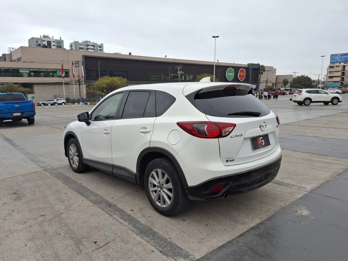2015 MAZDA CX 5 R 2.0 AT - Imagen 4