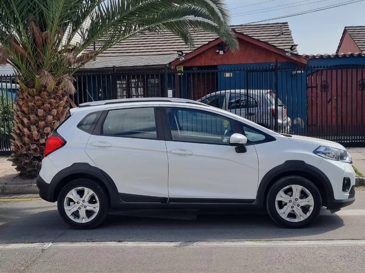 2021 HONDA WR V LX 1.5 AUT - Imagen 4