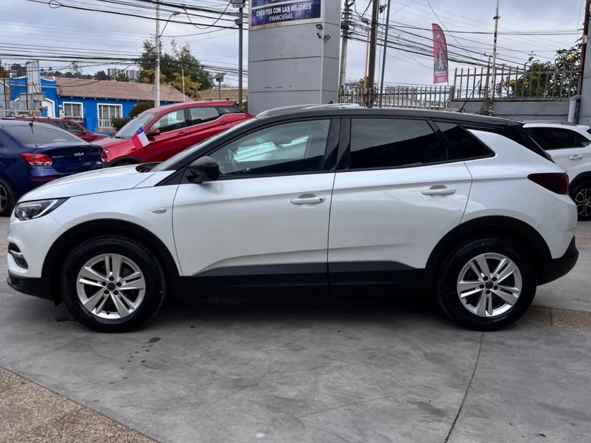 2021 OPEL GRANDLAND 1.6 AUT - Imagen 3