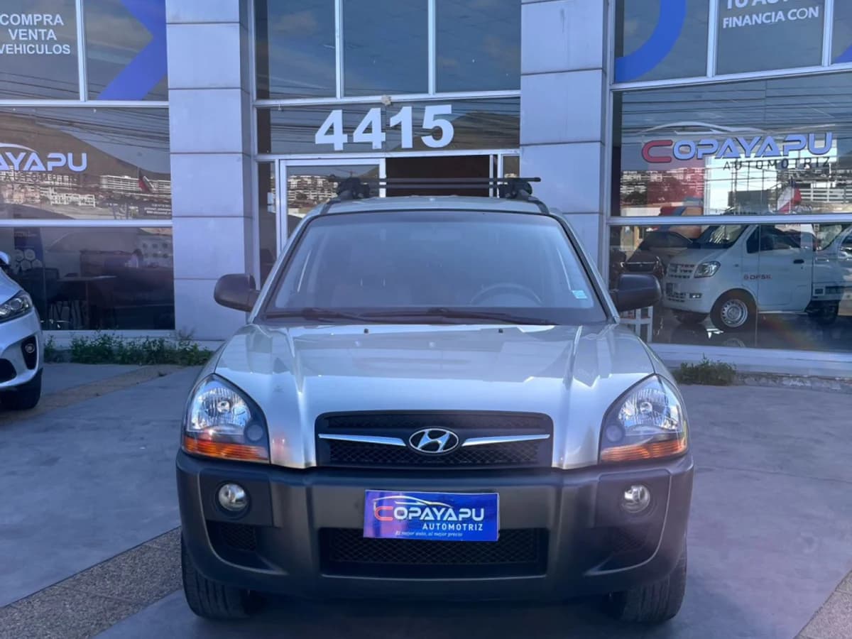 2010 HYUNDAI TUCSON GL 4X4 2.0 AUT - Imagen 2