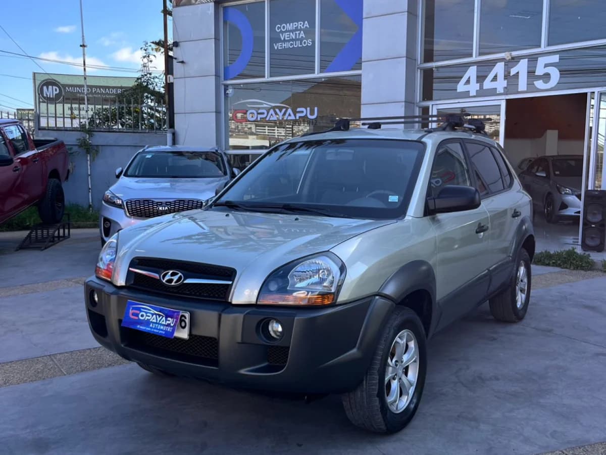 2010 HYUNDAI TUCSON GL 4X4 2.0 AUT - Imagen 3