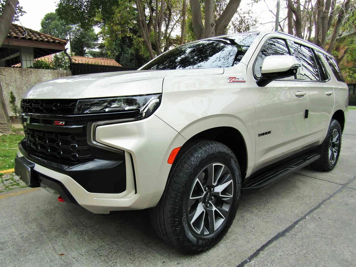CHEVROLET TAHOE 2023 245175 - Imagen 5