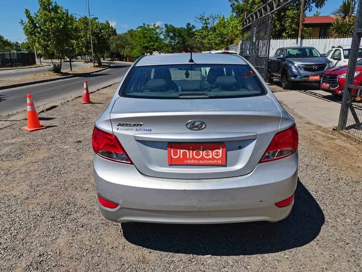 2015 HYUNDAI ACCENT RB GL 1.4 - Imagen 5