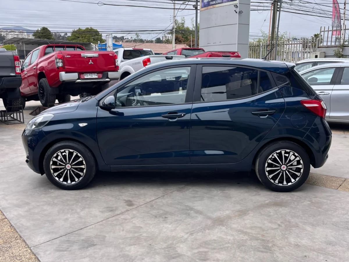 2022 HYUNDAI GRAND I10 HB 1.2 - Imagen 4