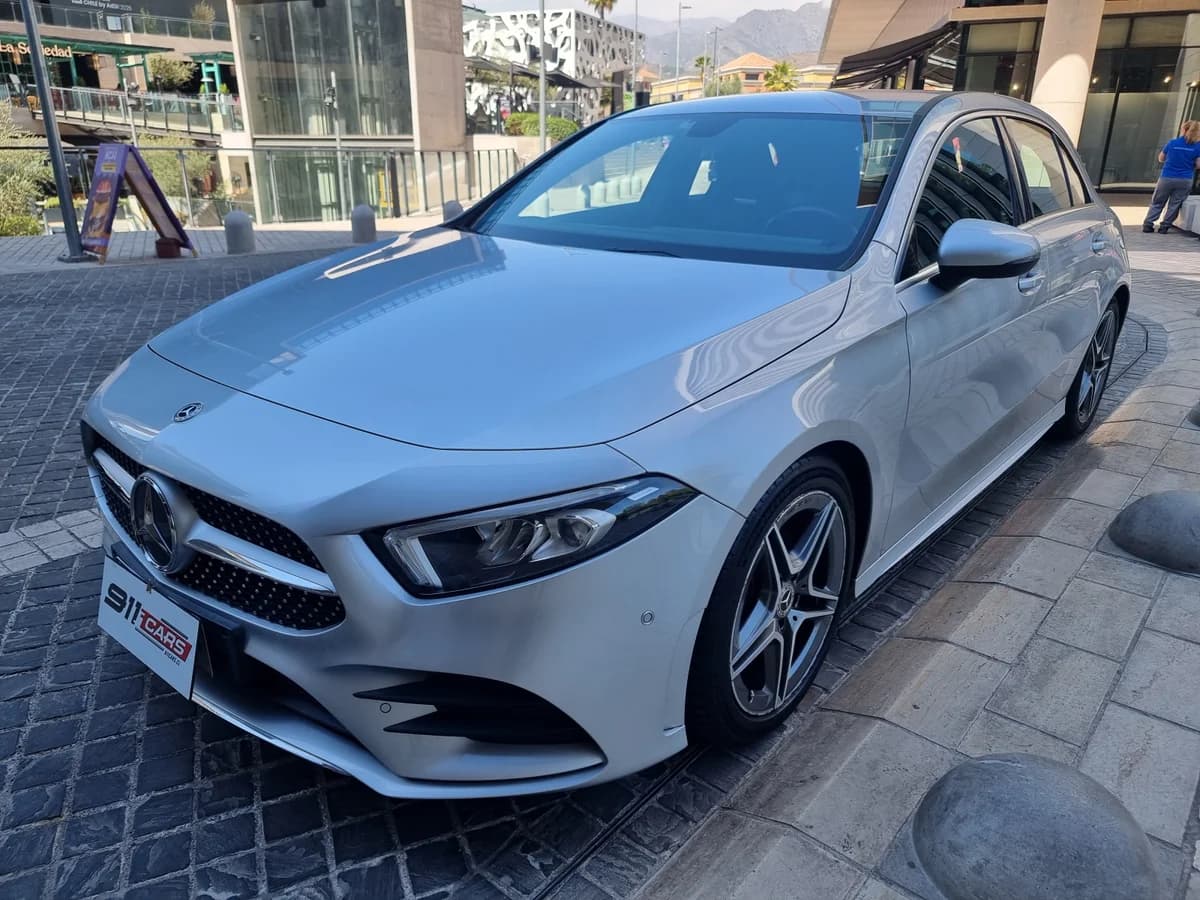 2019 MERCEDES BENZ A200 HB AUT - Imagen 1