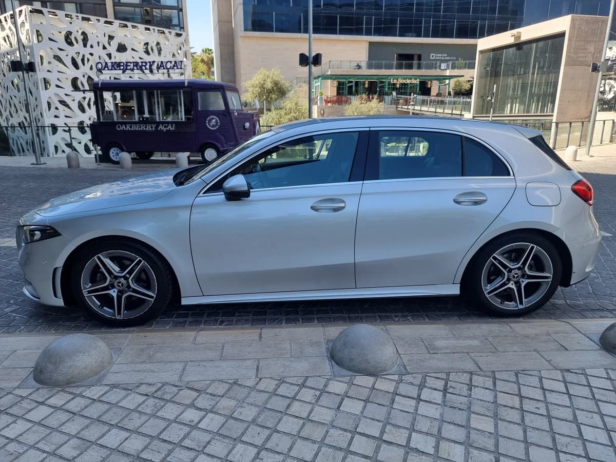 2019 MERCEDES BENZ A200 HB AUT - Imagen 2