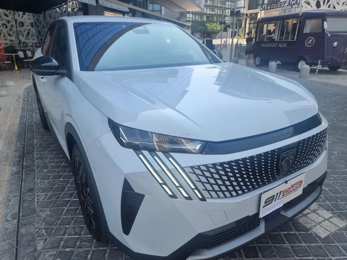 2025 PEUGEOT 3008 BLUE HDI 130 1.5 AUT - Imagen 1