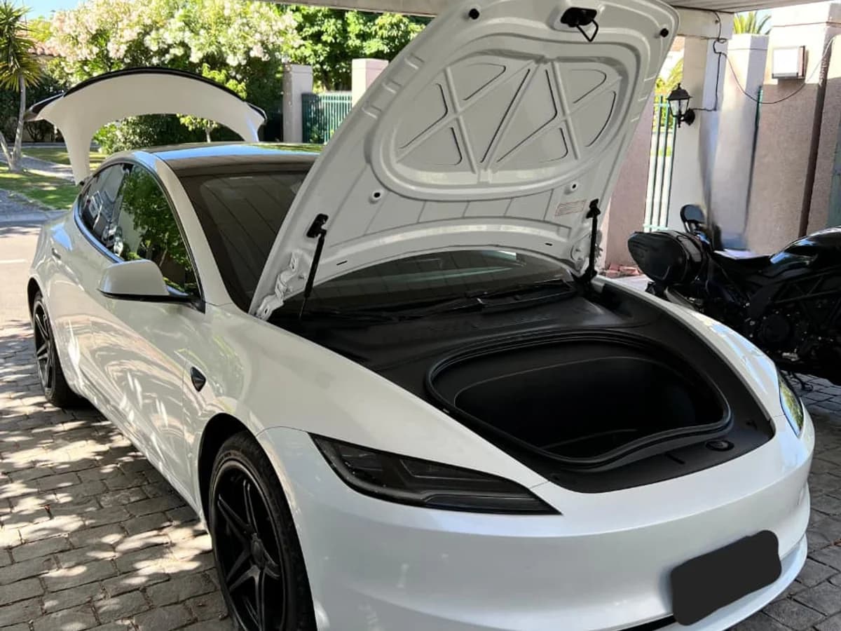 2025 TESLA MODEL 3 - Imagen 5
