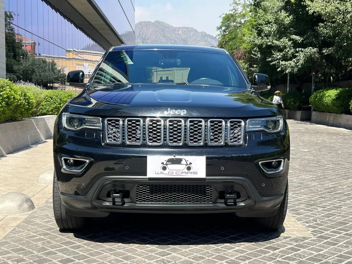 2022 JEEP GRAND CHEROKEE LAREDO 3.6 - Imagen 2