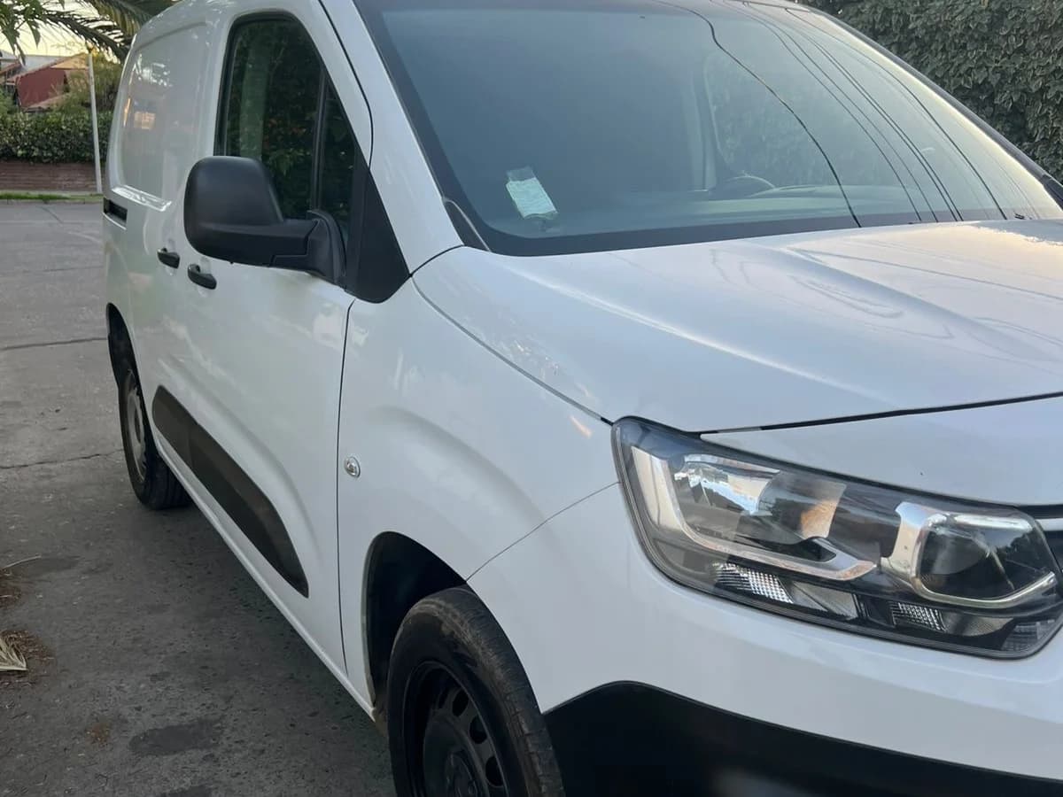 2023 CITROEN BERLINGO K9 1.6 - Imagen 2