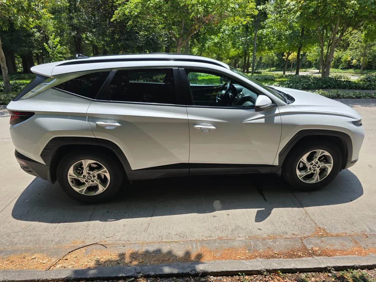 2023 HYUNDAI TUCSON NX4 MPI 4X4 2.0 AUT (4X4 PERMANENTE) - Imagen 5