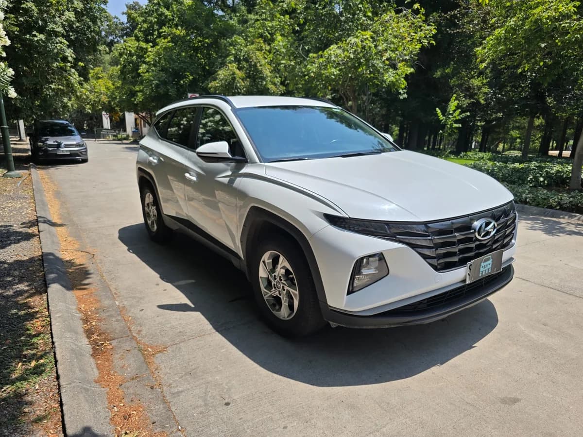 2023 HYUNDAI TUCSON NX4 MPI 4X4 2.0 AUT (4X4 PERMANENTE) - Imagen 1
