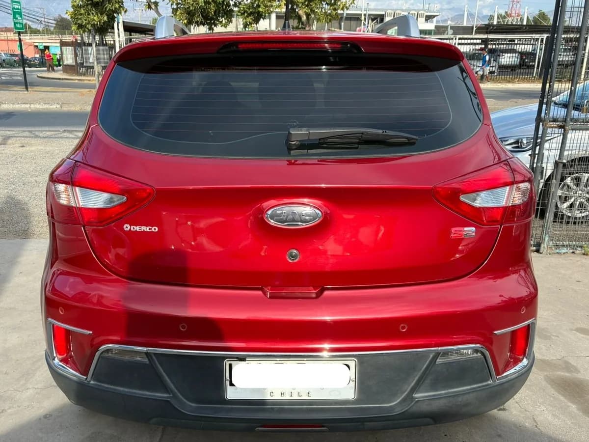 2020 JAC S2 CE 1.5 - Imagen 5