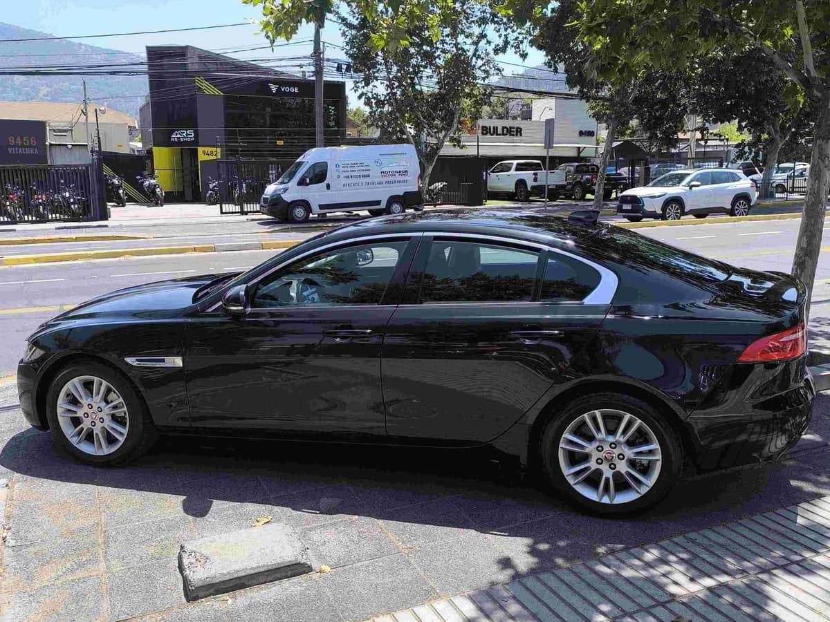 JAGUAR XE 2019 250597 - Imagen 5