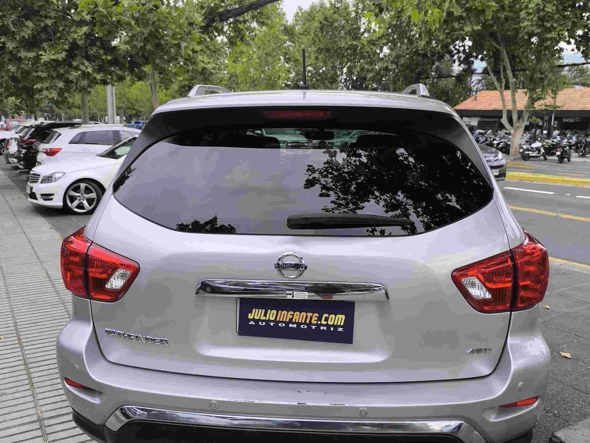 NISSAN PATHFINDER 2018 250127 - Imagen 4