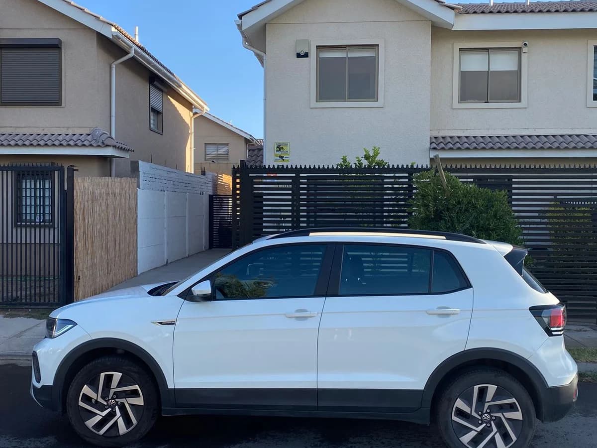 2025 VOLKSWAGEN T-CROSS 1.0L TSI COMFORTLINE MT 4X2 - Imagen 5