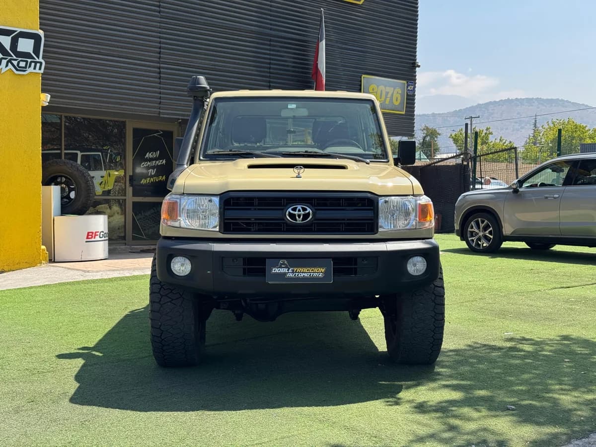TOYOTA LAND CRUISER J86 2023 - Imagen 2
