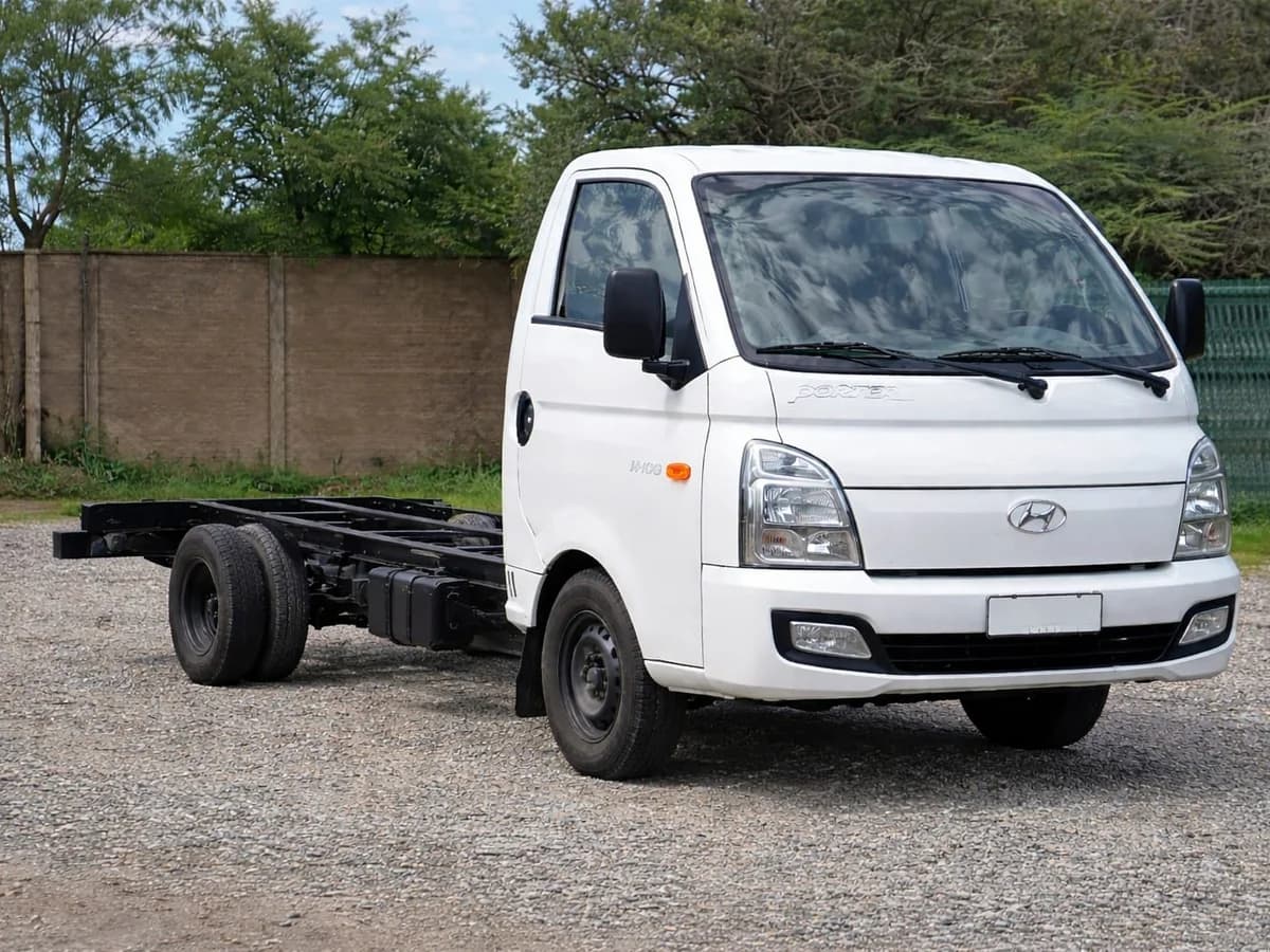 2021 HYUNDAI PORTER - Imagen 1