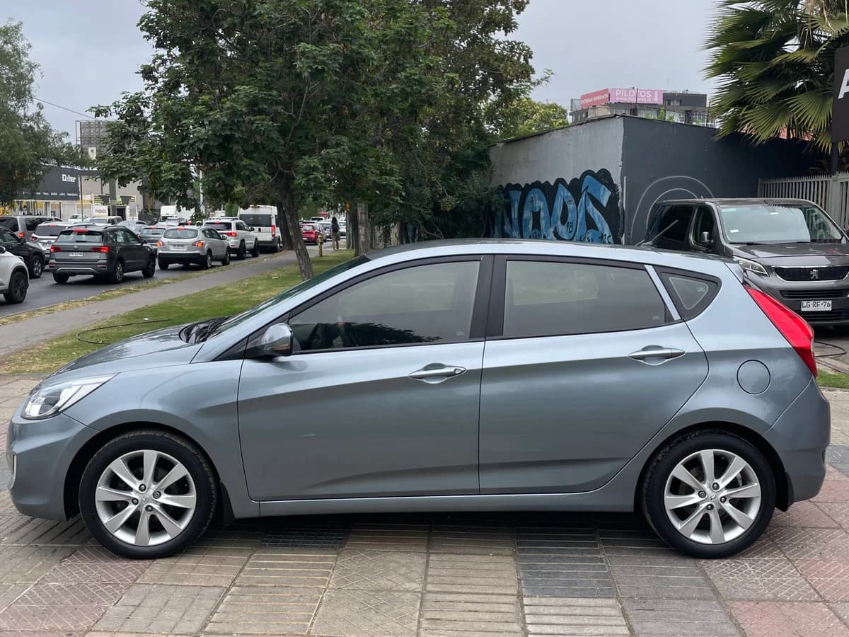 Hyundai Accent 2019 - Imagen 3