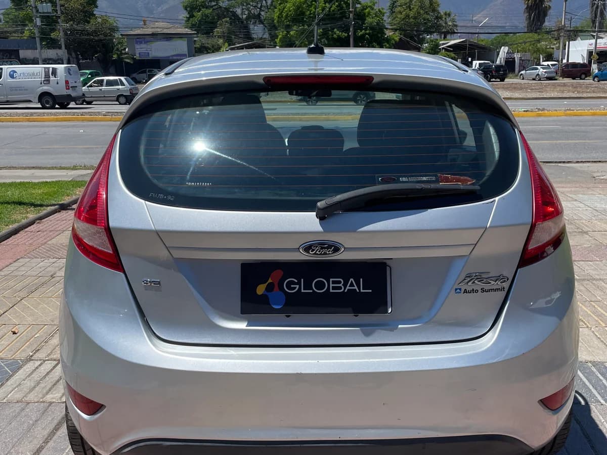 Ford Fiesta 2013 - Imagen 5