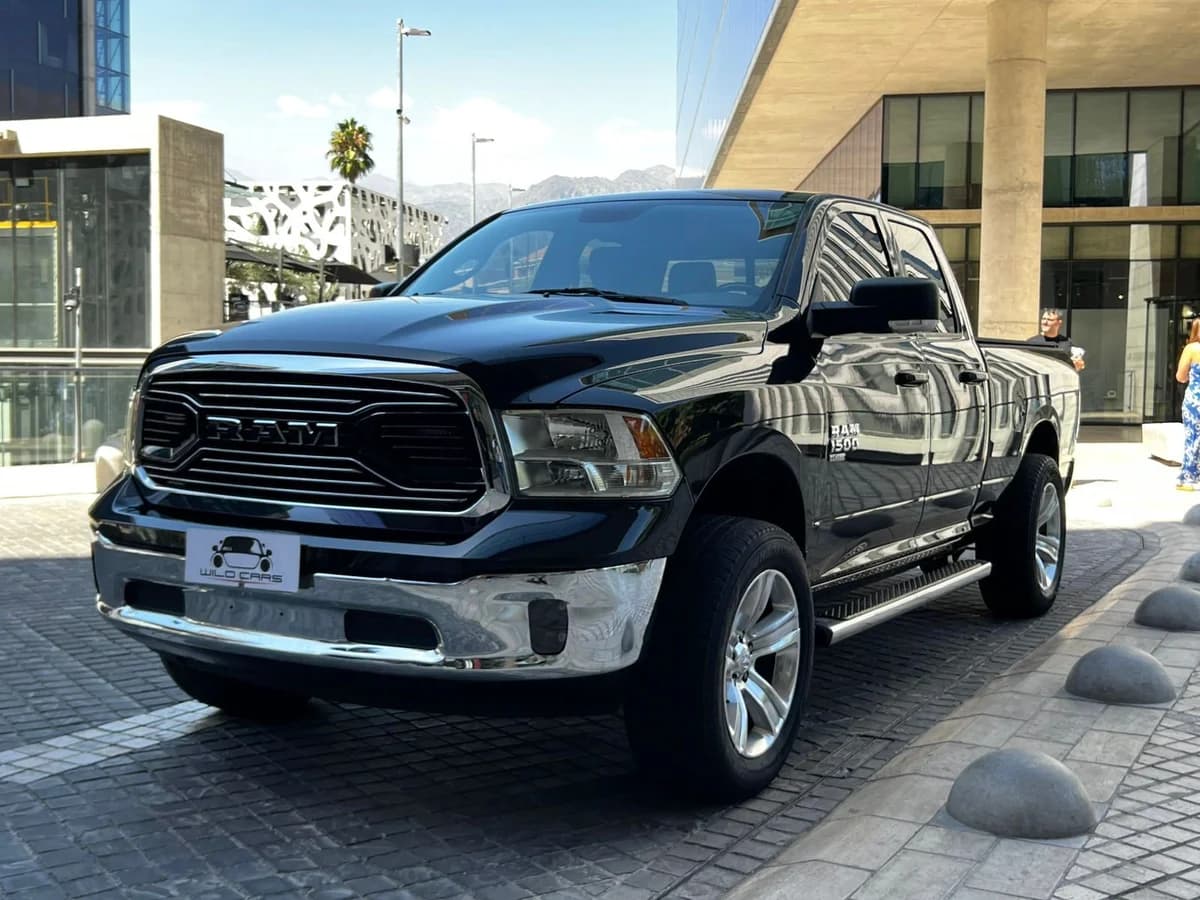 2020 RAM 1500 QUAD CAB SLT DCAB 4X4 3.6 AUT - Imagen 1