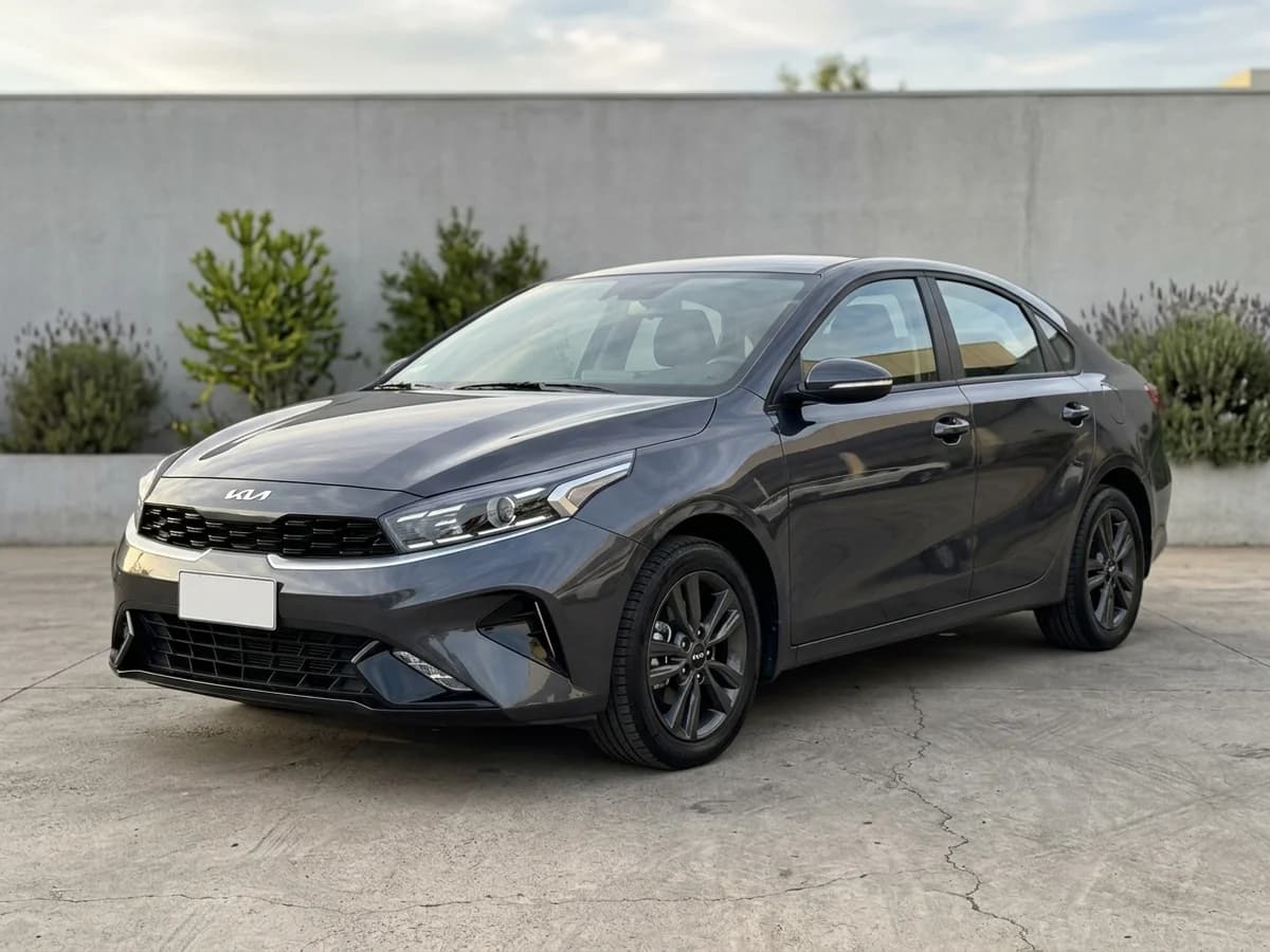 Kia Cerato 2022 - Imagen 1