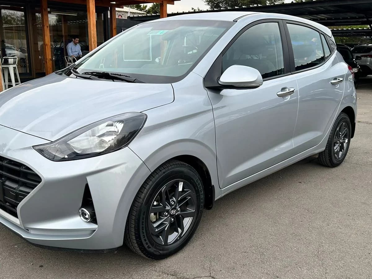 2023 HYUNDAI GRAND I10 HB 1.2 - Imagen 1