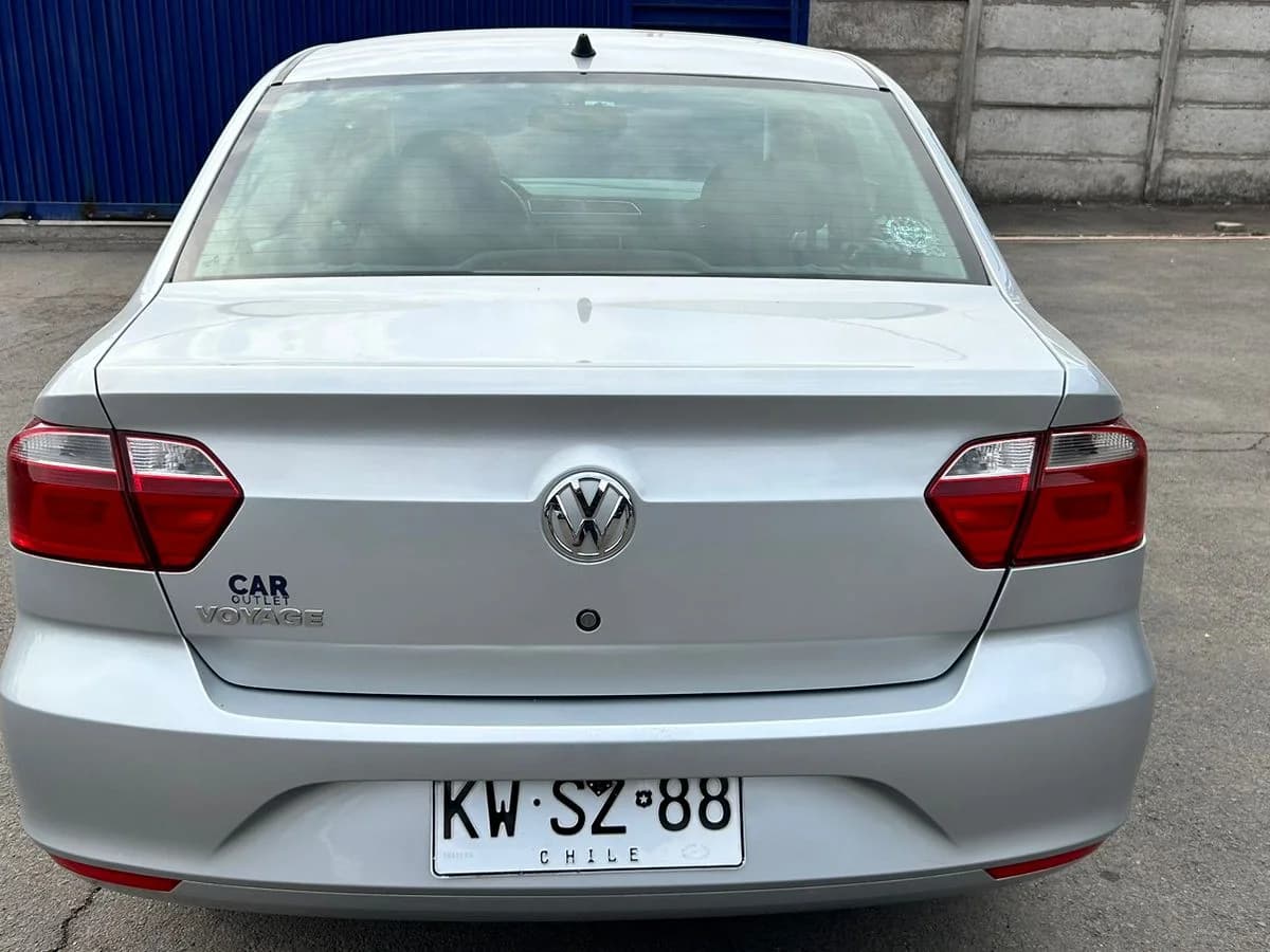 2019 VOLKSWAGEN VOYAGE POWER 1.6 - Imagen 3