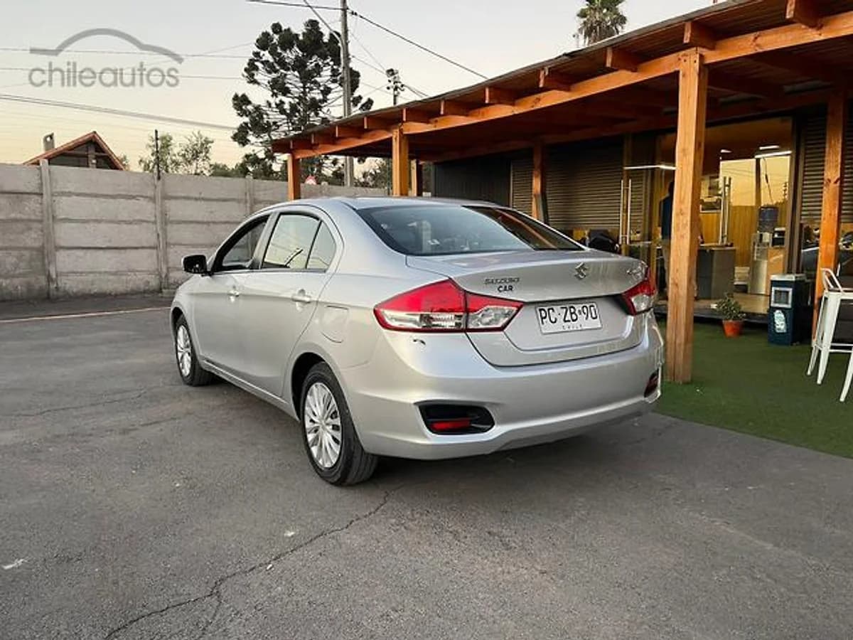 2020 SUZUKI CIAZ GL 1.4 AUT - Imagen 3