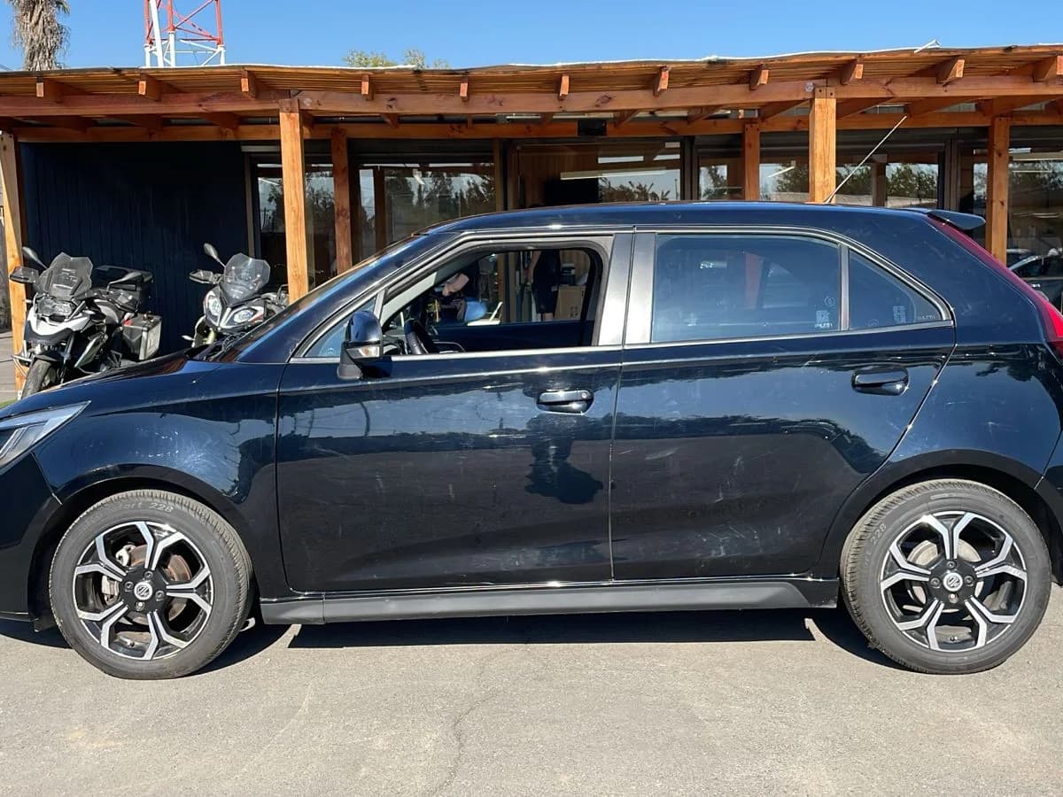 2023 MG 3 MT 1.5 - Imagen 2