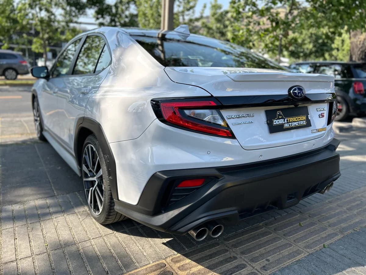 2023 SUBARU WRX 4X4 2.4 AT - Imagen 4