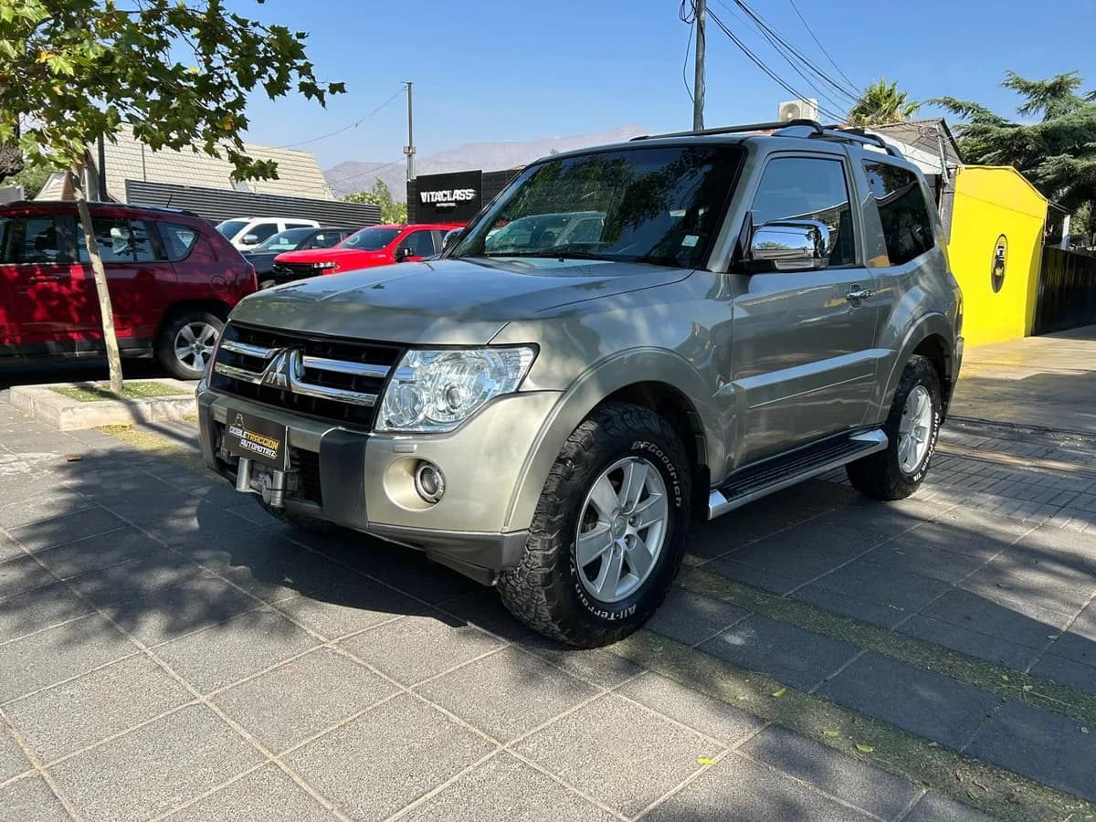 2009 MITSUBISHI MONTERO 3.8 - Imagen 3