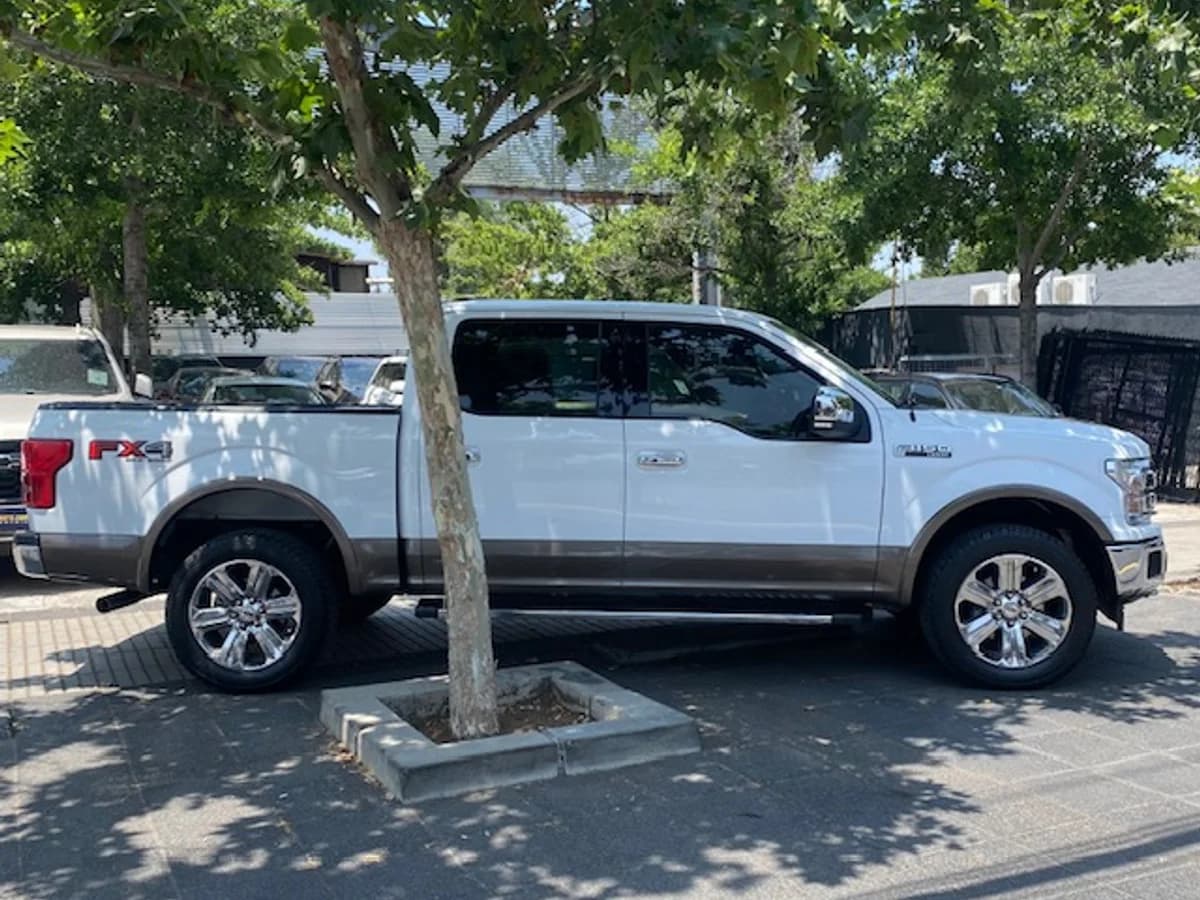 FORD F-150 Lariat Luxury 5.0 4x4. 2020 - Imagen 5
