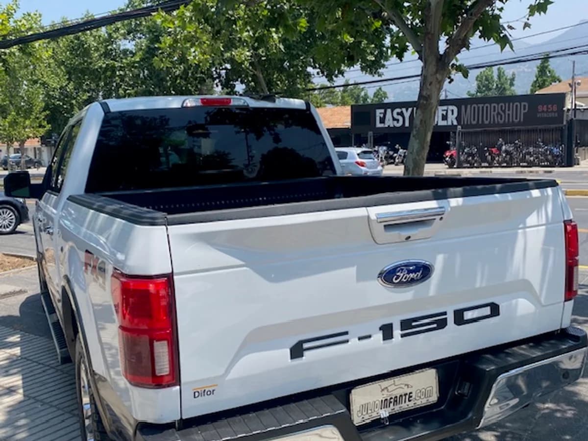 FORD F-150 Lariat Luxury 5.0 4x4. 2020 - Imagen 8