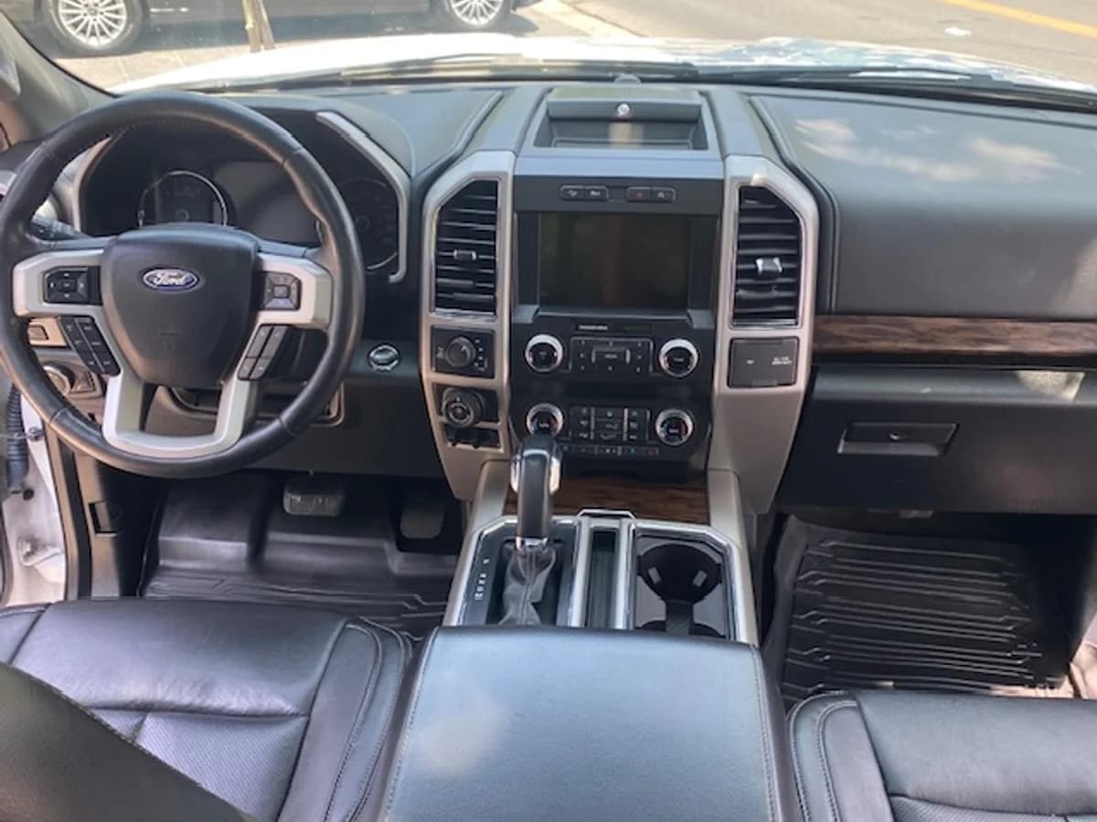 FORD F-150 Lariat Luxury 5.0 4x4. 2020 - Imagen 16