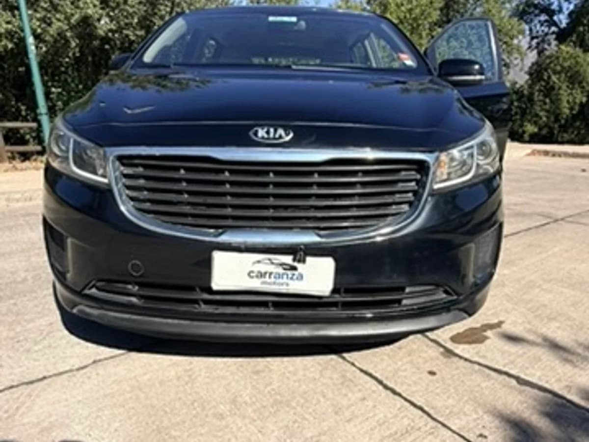 Kia Grand Carnival 3.3 V6